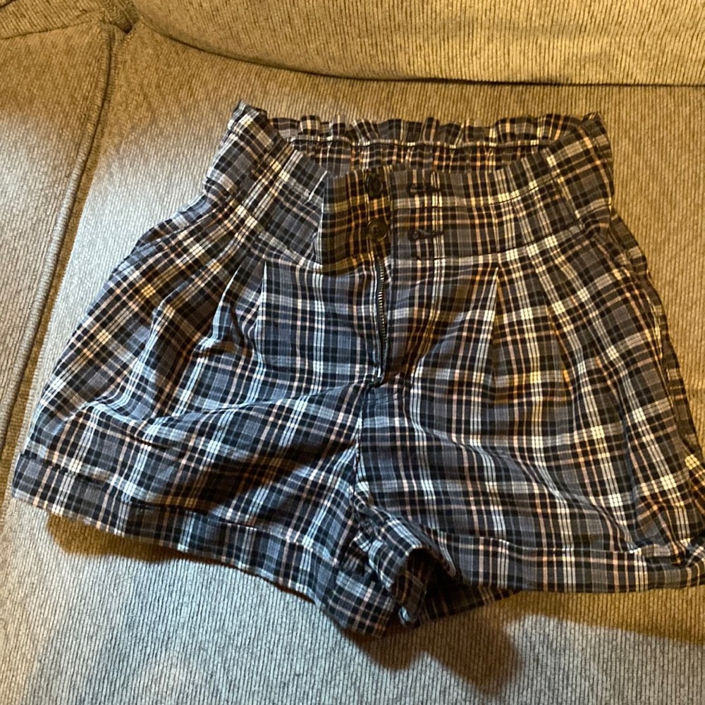 American Eagle plaid high waisted shorts size 0